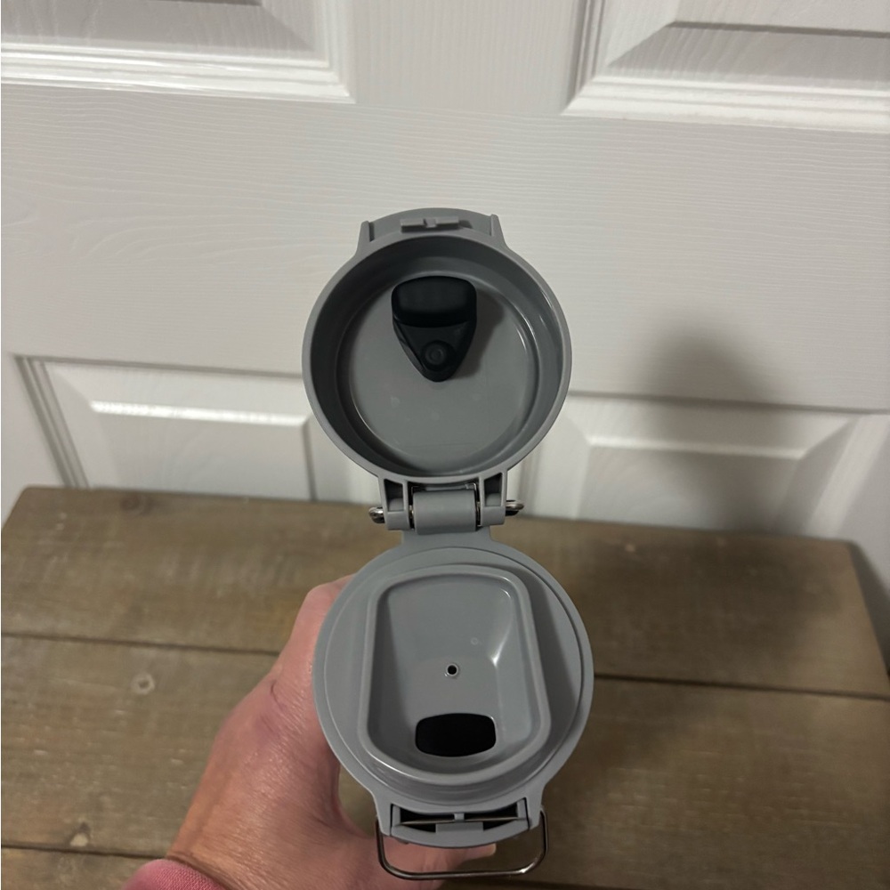 Stanley White and Gray Vacuum Tumbler with Carry Loop - Picture 3 of 4